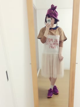 アカネ混柄問さんのコーディネート