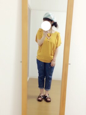 アカネ混柄問さんのコーディネート