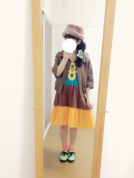 アカネ混柄問さんのコーディネート