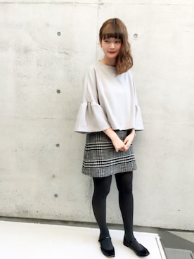 「Dot＆Stripes CHILD WOMAN（ドットアンドストライプス　チャイルドウーマン）のｳｰﾙ天竺強圧縮     ﾌﾘﾙ　S P.O（Tシャツ/カットソー、グレー系）」を使った、yumaさん（レディース・161cm）の秋コーディネート