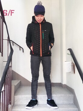 「old skool」｜「アイテム（マウンテンパーカー）」を使った、Paak Chanさん（メンズ・173cm）の冬コーディネート