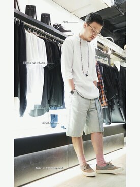 「MSGM（エムエスジーエム）のアイテム（デニムパンツ）」を使った、Paak Chanさん（メンズ・172cm）の秋コーディネート