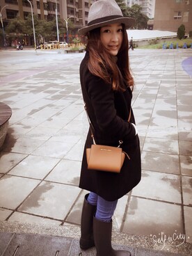 「override 」｜💖 Emily Chung  💖さん（レディース・164cm）の冬コーディネート