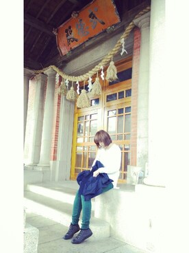 「アイテム（その他シューズ、グレー系）」を使った、エイキンさん（レディース・166cm）の春コーディネート