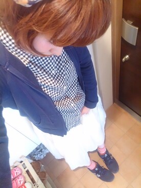 「UNIQLO（ユニクロ）のアイテム（シャツ/ブラウス、ブラック系）」を使った、花ほたるさん（レディース・167cm）の秋コーディネート