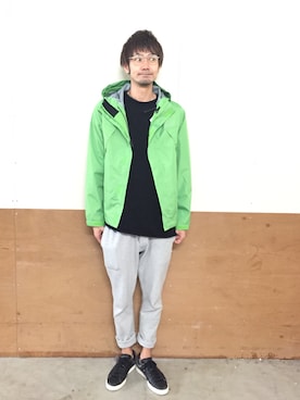 「coenスタッフスタイリング」｜「アイテム（マウンテンパーカー）」を使った、あきたけんさん（メンズ・180cm）の秋コーディネート