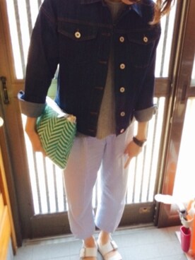 「mystic（ミスティック）のアイテム（クラッチバッグ）」を使った、mikkoさん（レディース・157cm）の春コーディネート