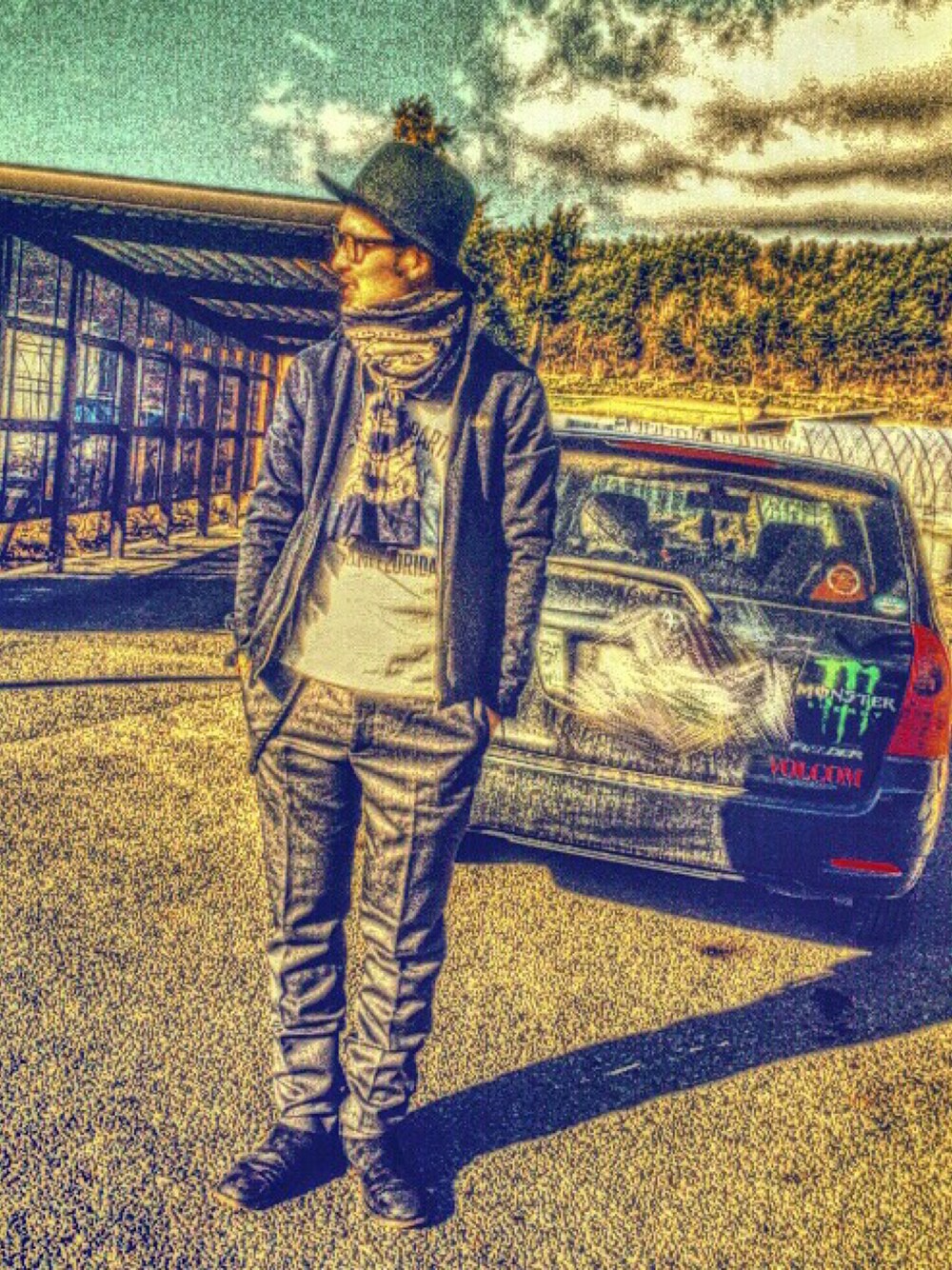 「岩手県、盛岡、ワコマリア、ラフアンドラギット」｜「WACKO MARIAのアイテム（その他、ブラック系）」を使った、けいちさん（メンズ・174cm）の冬コーディネートの1枚目の写真
