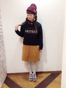 「アイテム（ニットキャップ/ビーニー、レッド系）」を使った、つぅちゃんさん（レディース・157cm）の冬コーディネート