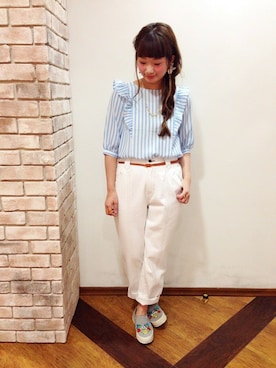 「ホワイトパンツ」｜つぅちゃんさん（レディース・157cm）の春コーディネート