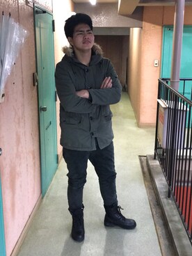 「熊狩り」｜矛盾公務員 菊地 健さん（メンズ・178cm）の冬コーディネート