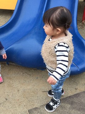 「babyGAP（babyGAP）のアイテム（ベスト、ベージュ系）」を使った、utaさん（キッズ・80cm）の秋コーディネート
