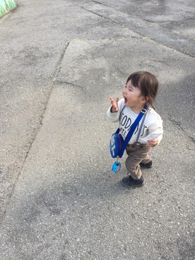 「petit main（プティマイン）のTODAY'Sスマイルトレーナー（スウェット、ホワイト系）」を使った、utaさん（キッズ・80cm）の秋コーディネート