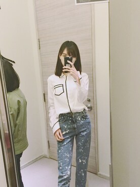 「sandro（サンドロ）のアイテム（デニムパンツ）」を使った、xxoniさん（レディース・165cm）の春コーディネート