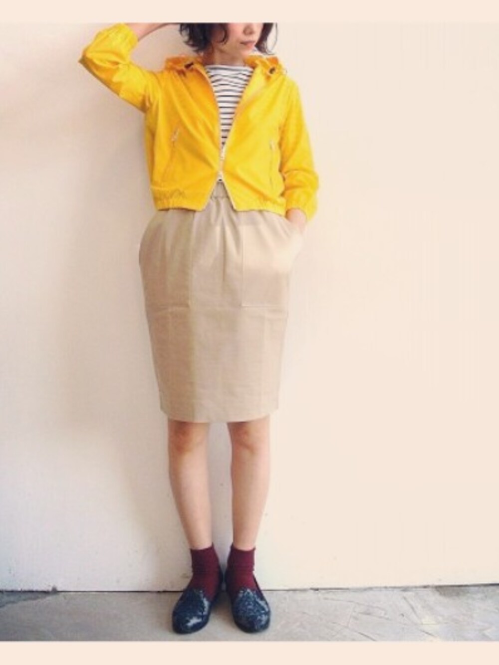 「＃ワンピース、#ソックス、#スポーツミックス、#shinzone、#ナイロンブルゾン、＃ペタンコシューズ」｜「my D'artagnanのミニマムアノラック（ナイロンジャケット、イエロー系）」を使った、tsukasaさん（レディース・163cm）の春コーディネートの1枚目の写真