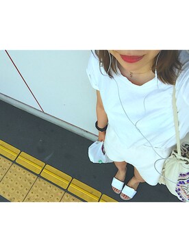 花井咲子さんのコーディネート