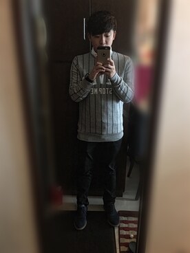 「PULL&BEAR（プルアンドベア）のアイテム（スウェット）」を使った、Joshy lamさん（メンズ・165cm）の冬コーディネート