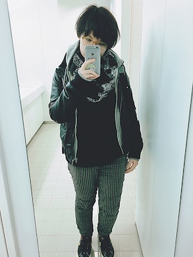 「OBEY」｜「アイテム（その他アウター）」を使った、stnbさん（レディース・160cm）の冬コーディネート