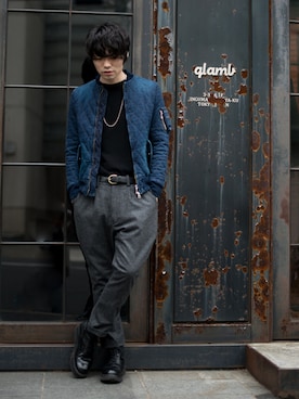「glamb（グラム）のアイテム（ミリタリージャケット）」を使った、畑聡さん（メンズ・180cm）の冬コーディネート