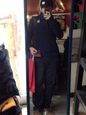 「Abercrombie&Fitch（アバークロンビーアンドフィッチ）のアイテム（その他アウター）」を使った、怜太郎さん（メンズ・173cm）の春コーディネート