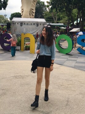 「ZALORA（-）のアイテム（ブーツ、ブラック系）」を使った、Katie さん（レディース・172cm）の春コーディネート