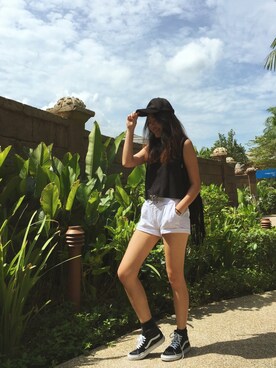 「cotton on」｜「アイテム（帽子）」を使った、Katie さん（レディース・172cm）の春コーディネート