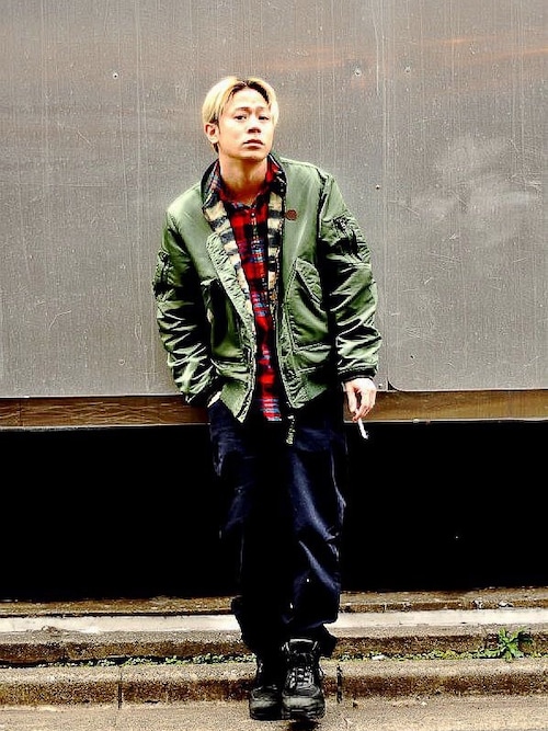 Stussy ステューシー のミリタリージャケットを使ったメンズ人気ファッションコーディネート Sciaky