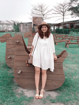 「LOVFEE（ラッフィ）のアイテム（ワンピース/ドレス）」を使った、Sunny Fanさん（レディース・170cm）の春コーディネート