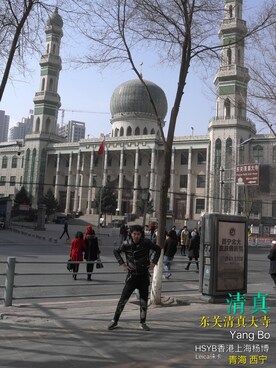 「PHILIPP PLEIN（フィリッププレイン）のアイテム」を使った、YB79 Gucci Yangboさん（メンズ・185cm）の冬コーディネート