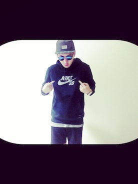 「TOPMAN（トップマン）のアイテム（ニット/セーター）」を使った、KLeeさん（メンズ・173cm）の秋コーディネート