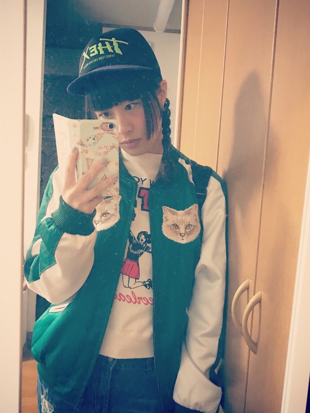 「Candy Stripperのアイテム（ブルゾン、グリーン系）」を使った、꒰よたんちゃん꒱さん（レディース・159cm）の秋コーディネートの1枚目の写真