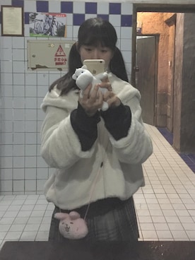 「chuu（チュー）のアイテム（パーカー）」を使った、_收敛水さん（レディース・168cm）の秋コーディネート