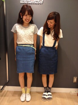 earth 名古屋パルコ店さんの「インディゴデニムスカート」を使ったコーディネート