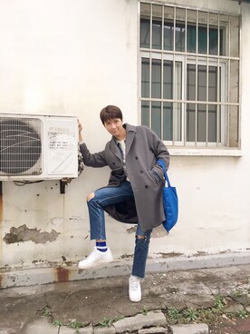 「DREWのアイテム（ダウンジャケット/コート、グレー系）」を使った、kaedeさん（メンズ・182cm）の秋コーディネート