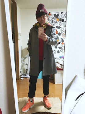 「ワンポイント」｜「アイテム（トレンチコート）」を使った、吉野隆雄さん（メンズ・174cm）の冬コーディネート