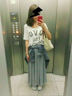 「mysty woman（ミスティウーマン）のアイテム（スカート、グレー系）」を使った、yuchiさん（レディース・165cm）の夏コーディネート