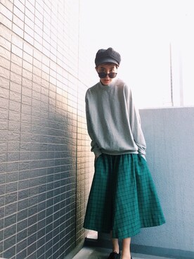 「スエット」｜「アイテム（キャスケット）」を使った、SAKIさん（レディース・166cm）の秋コーディネート