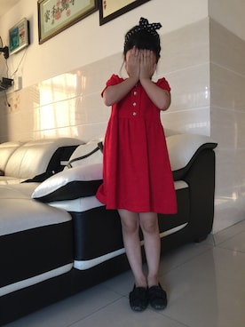 「アイテム（チュニック）」を使った、Emma Wongさん（キッズ・110cm）の秋コーディネート