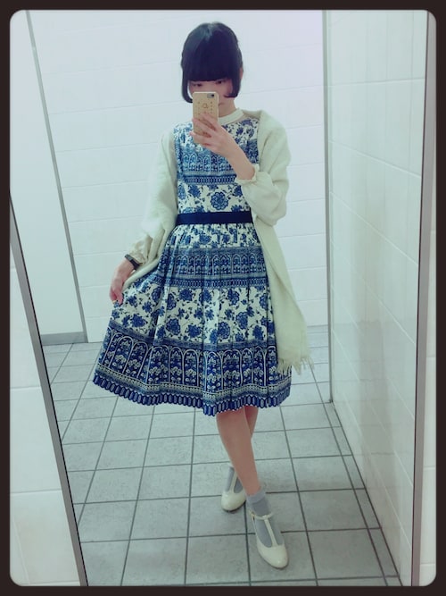 おあいこ Lois Crayonのワンピースを使ったコーディネート Wear おあいこ Lois Crayonのワンピースを使ったコーディネート Wear