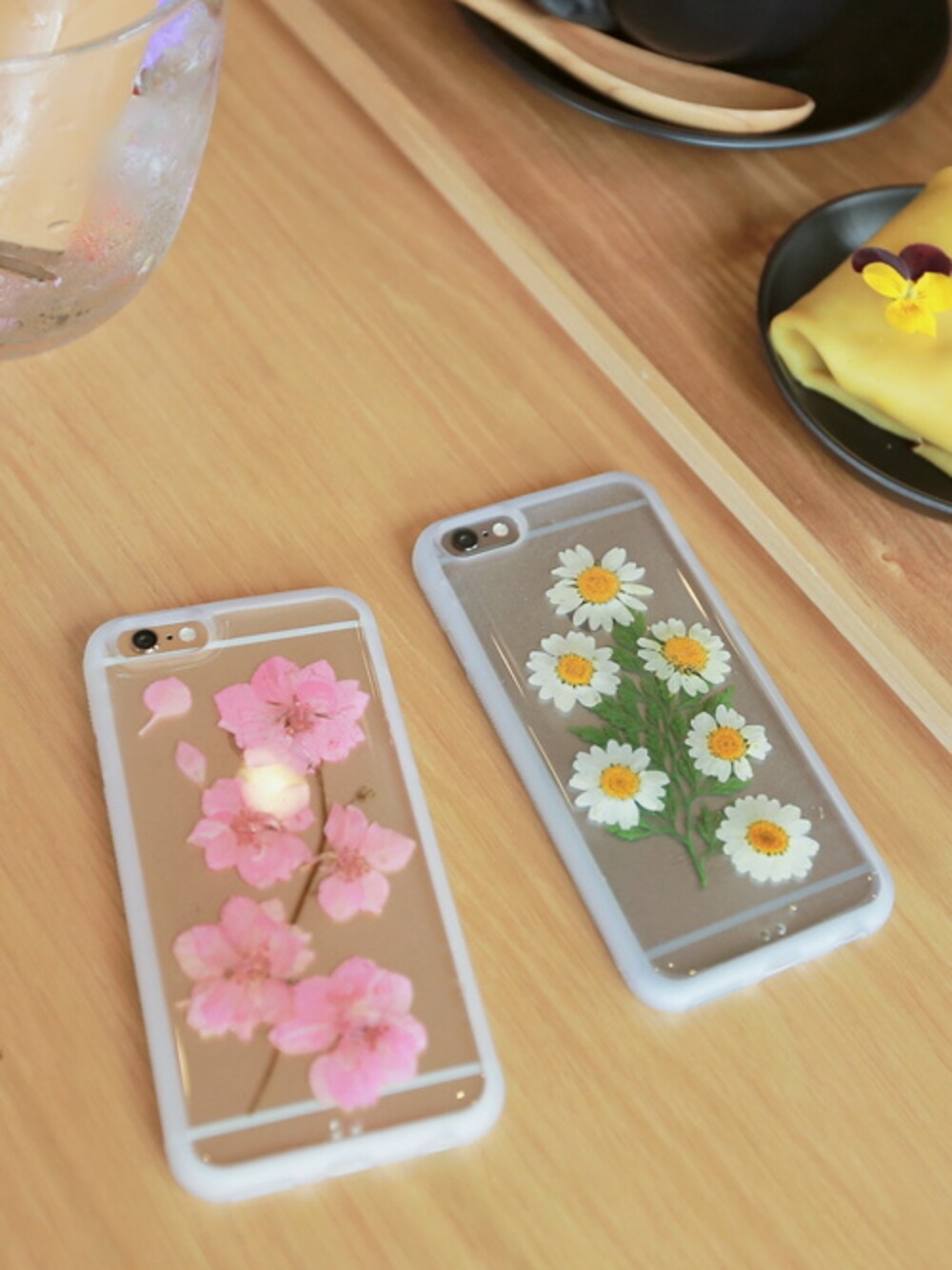 bagazimuriさんの「生花携帯ケース(iPhone 6)」を使ったコーディネート