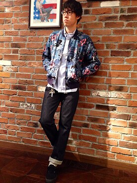「靴下チラ見せ」｜「アイテム（ミリタリージャケット）」を使った、T.Takahashiさん（メンズ・184cm）の春コーディネート
