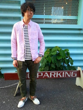 「AVIREX（アヴィレックス）のアイテム（モカシン/デッキシューズ）」を使った、T.Takahashiさん（メンズ・184cm）の春コーディネート