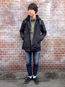 「AVIREX（アヴィレックス）のアイテム（ステンカラーコート）」を使った、T.Takahashiさん（メンズ・184cm）の春コーディネート