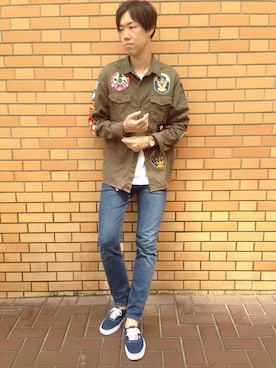 「AVIREX（アヴィレックス）のアイテム（Tシャツ/カットソー）」を使った、T.Takahashiさん（メンズ・184cm）の秋コーディネート