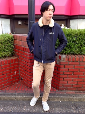 「アイテム（ミリタリージャケット、ブルー系）」を使った、T.Takahashiさん（メンズ・184cm）の秋コーディネート