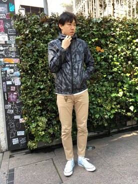 「AVIREX（アヴィレックス）のアイテム（マウンテンパーカー）」を使った、T.Takahashiさん（メンズ・184cm）の春コーディネート