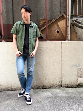 「AVIREX（アヴィレックス）のアイテム（Tシャツ/カットソー）」を使った、T.Takahashiさん（メンズ・184cm）の春コーディネート