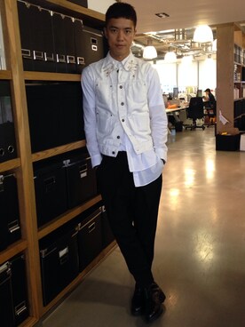 「DRIES VAN NOTEN（ドリスヴァンノッテン）のアイテム（デニムジャケット）」を使った、monsieur dannyさん（メンズ・178cm）の夏コーディネート
