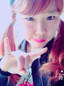 「おさげ」｜「アイテム（その他アウター）」を使った、Ｒℹ︎Ｒℹ︎さん（レディース・166cm）の春コーディネート