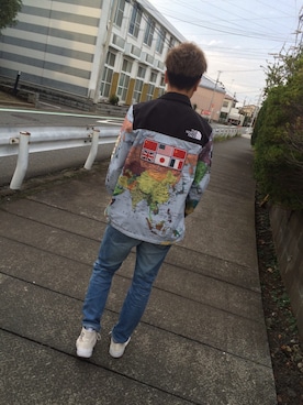 「アイテム（マウンテンパーカー、ブルー系）」を使った、you8さん（メンズ・171cm）の秋コーディネート